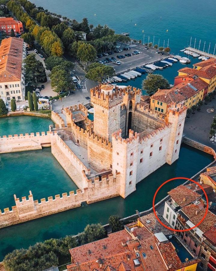 Castello Mavino Apartment Sirmione Exterior photo
